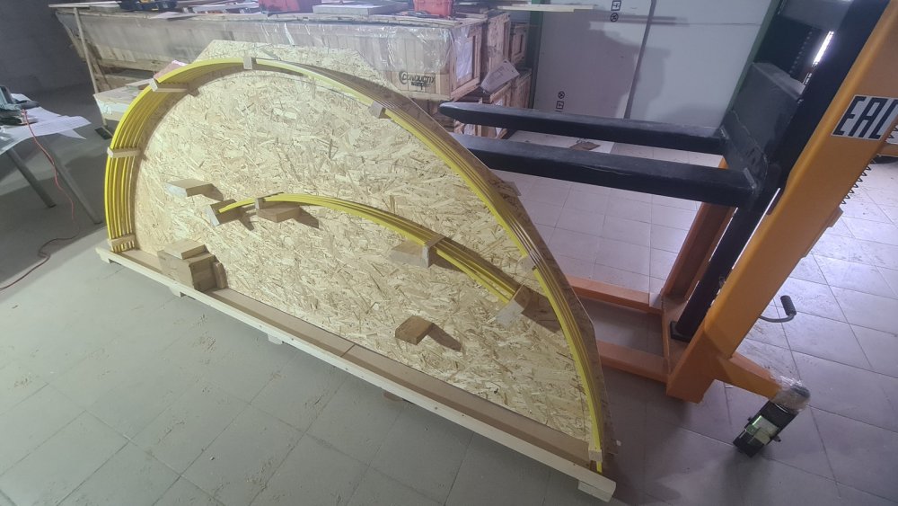 Троллейный шинопровод со склада. рис.2